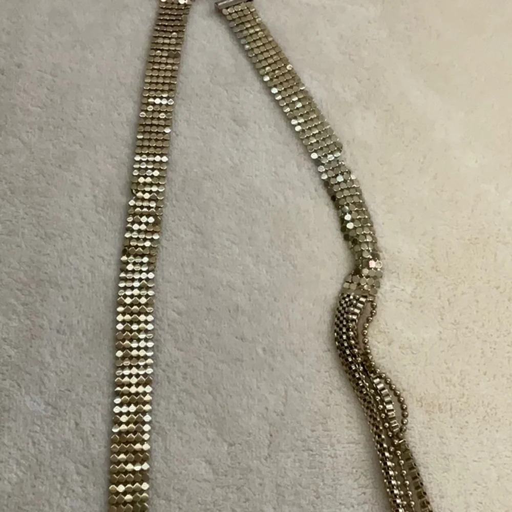Necklace - Picture 4 of 5